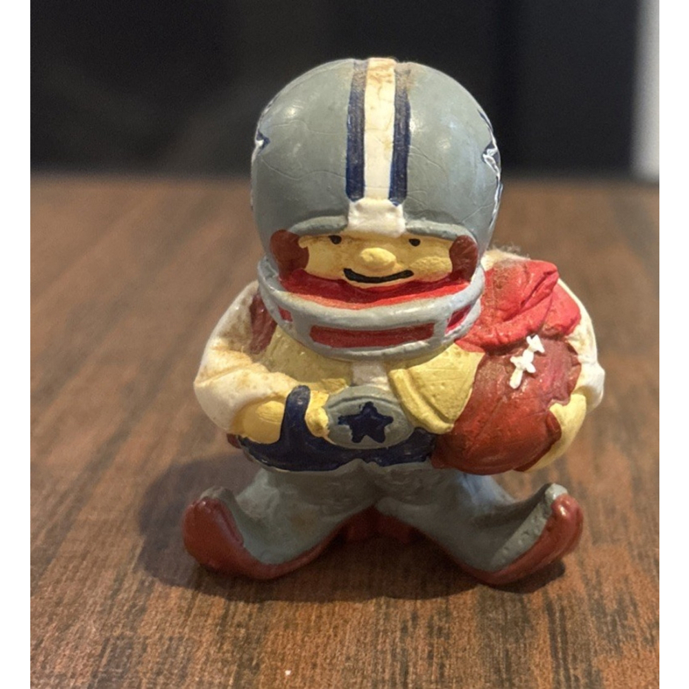 VERY RARE VINTAGE 1983 NFL HUDDLES DALLAS COWBOYS MASCOT 2" PVC